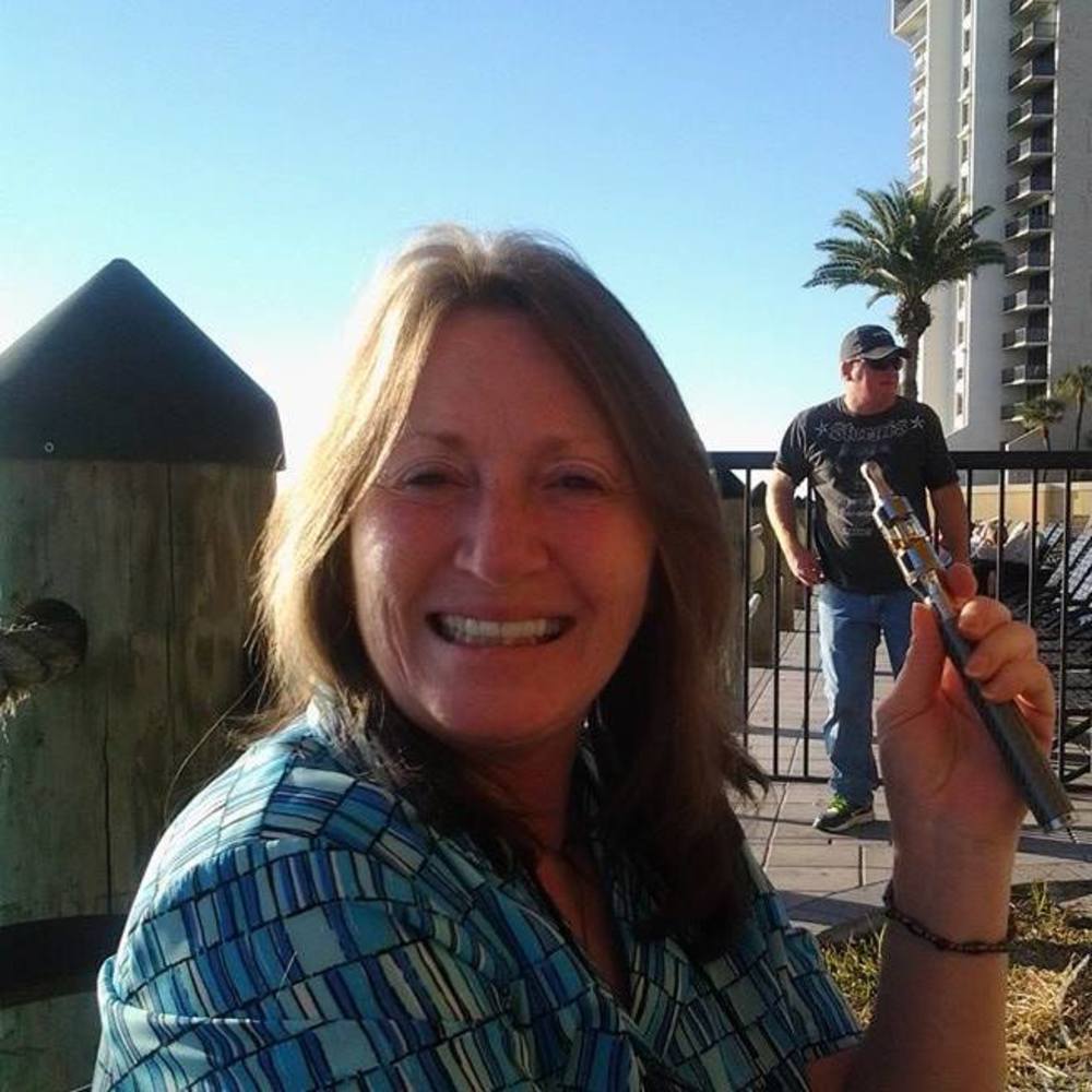 Meet your Posher, Julie